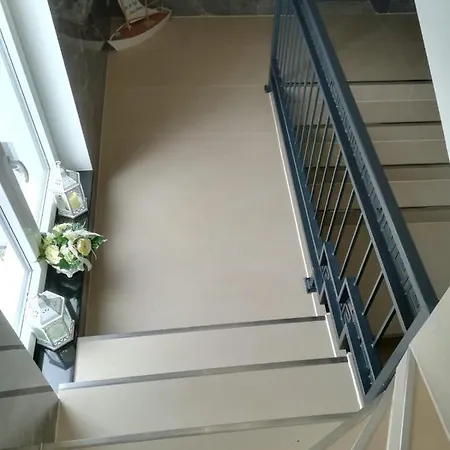 Apartment Große Fewo Mit Tv, Wlan, Balkon, Parkplatz Inkl. - Ostseebad Travemünde *