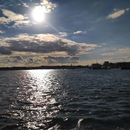 Apartment Große Fewo Mit Tv, Wlan, Balkon, Parkplatz Inkl. - Ostseebad Travemünde Lübeck